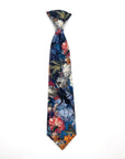 Blue Floral Boys Floral Clip On Tie 2.36 MYTIESHOP - HAMILTON-Blue Floral Boys Floral Clip On Tie - Clip on ties for kids Material: Cotton Approx Size: Color: Blue Max width: 6.5 cm / 2.4 inches 9-24 months 26 CM2-5 years 31 CM9-11 Years 43 CM To infuse a vibrant touch into your little one's attire, consider incorporating the Hamilton Boys Floral Clip On Tie. This versatile accessory is an excellent choice for various formal occasions, ranging from weddings to family gatherings. With its conveni