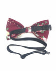 Kids Bow Tie Floral Pre-Tied Bow Tie WESLEY- MYTIESHOP-Floral Kid's bow tie - Wesley Strap is adjustablePre-Tied bowtieBow Tie 10.5 * 6CM Color: Burgundy Your little gentleman will look dapper in this burgundy floral bow tie. This pre-tied bow tie comes in a range of sizes to fit your child perfectly. The vibrant flowers against the dark background make this tie a stand-out piece. Add this bow tie to your child's wardrobe for a special occasions or even just to add a touch of refinement to their
