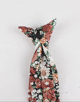Orange Boys Floral Clip On Tie 2.3 PEACH Mytieshop-Material:Cotton Blend Approx Size: Max width: 6.5 cm / 2.4 inches 9-24 months 26 CM2-5 years 31 CM9-11 Years 43 CM Great for ring bearers Best gift for 2 to 12 years old boys, cute and stylish. This beautiful orange tie has a floral design and will make any boy look sharp. It's perfect for a formal event, like a wedding or graduation, or just to dress up a casual outfit. The clip-on design makes it super easy to put on and take off, so your litt