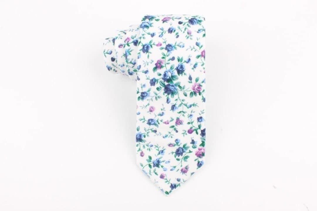 White Floral Skinny Tie 2.36" Skinny WISTERIA MYTIESHOP-Neckties-White Floral Skinny Tie WISTERIA Floral Necktie for weddings and events, great for prom and anniversary gifts. Mens floral ties near me us ties tie-Mytieshop. Skinny ties for weddings anniversaries. Father of bride. Groomsmen. Cool skinny neckties for men. Neckwear for prom, missions and fancy events. Gift ideas for men. Anniversaries ideas. Wedding aesthetics. Flower ties. Dry flower ties.