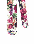 White Floral Skinny tie for men 2.36” CLEO - MYTIESHOP-Neckties-White Floral Tie Men MYTIESHOP for weddings and events, great for prom and anniversary gifts. | Colurful floral print tie, skinny ties for men.-Mytieshop. Skinny ties for weddings anniversaries. Father of bride. Groomsmen. Cool skinny neckties for men. Neckwear for prom, missions and fancy events. Gift ideas for men. Anniversaries ideas. Wedding aesthetics. Flower ties. Dry flower ties.