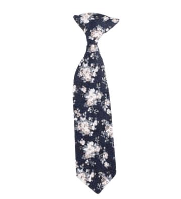 Boys Navy Floral Skinny Tie 2.3" by Mytieshop - FINLEY-Boys Navy Floral Skinny Tie Material:Cotton Blend Approx Size: Max width: 6.5 cm / 2.4 inches 9-24 months 26 CM2-5 years 31 CM9-11 Years 43 CM Base Color: Navy Blue-Mytieshop