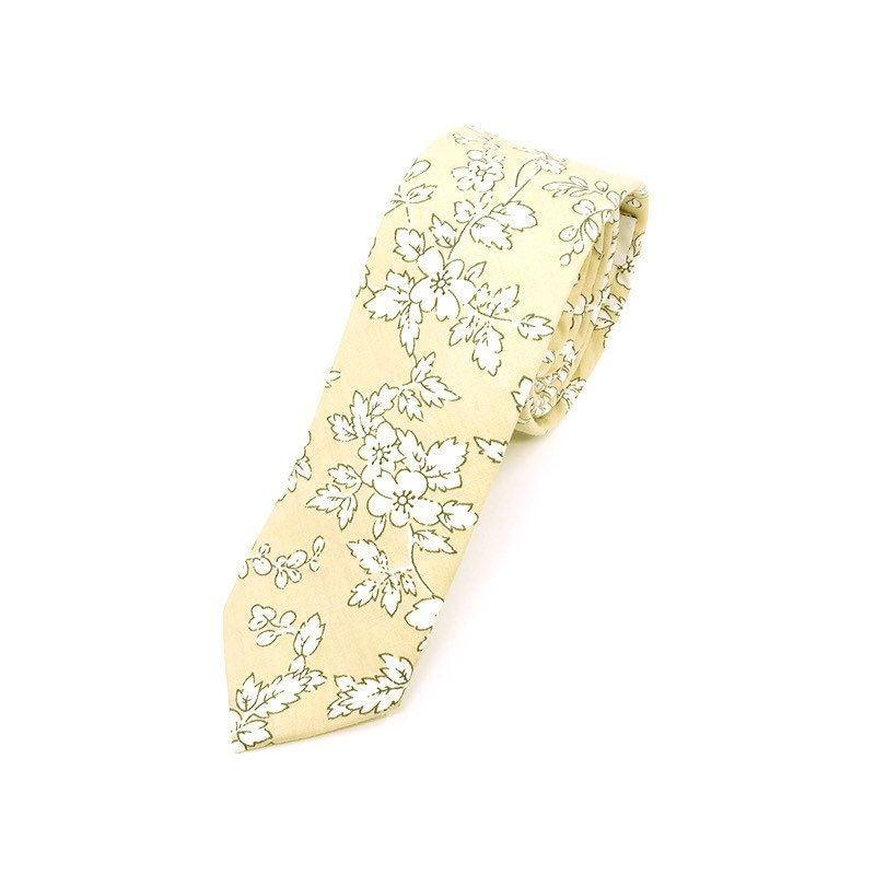 Cream Floral Tie Skinny 2.36” OTIS Offwhite skinny tie-Neckties-Cream Floral Tie Skinny for weddings and events, great for prom and anniversary gifts. Mens floral handkerchief near me us ties tie shops cool-Mytieshop. Skinny ties for weddings anniversaries. Father of bride. Groomsmen. Cool skinny neckties for men. Neckwear for prom, missions and fancy events. Gift ideas for men. Anniversaries ideas. Wedding aesthetics. Flower ties. Dry flower ties.