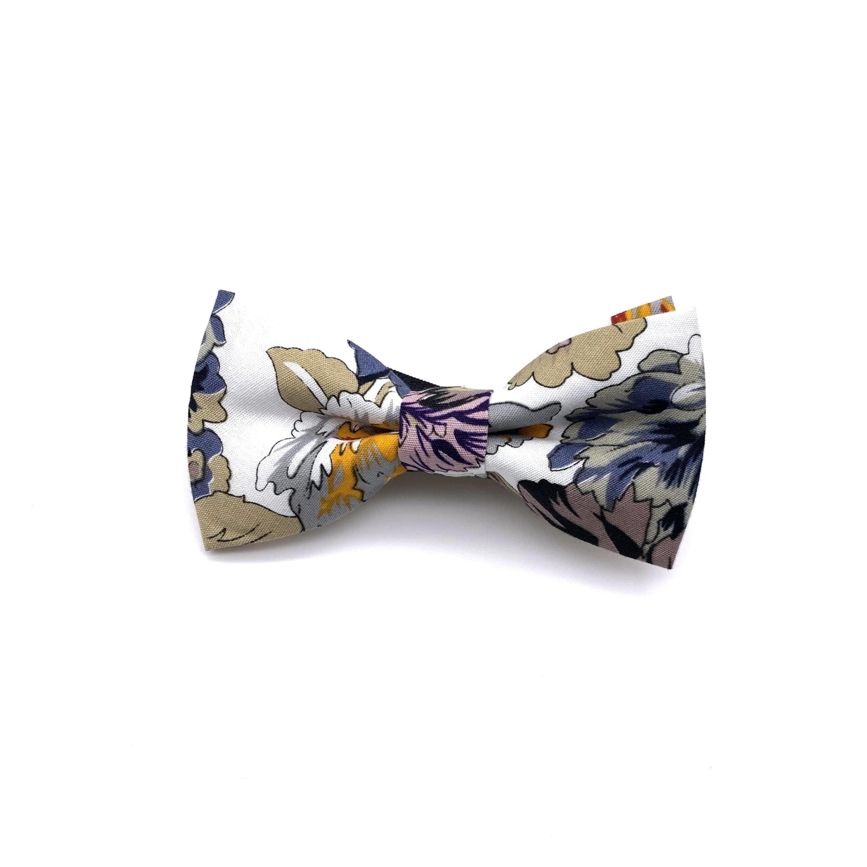 DUKE Kids Floral Pre-Tied Bow Tie-DUKE Kids Floral Pre-Tied Bow Tie Strap is adjustablePre-Tied bowtieBow Tie 10.5 * 6CM Base is White Great for: Weddings styled shoots groomsmen gifts prom formal events-Mytieshop