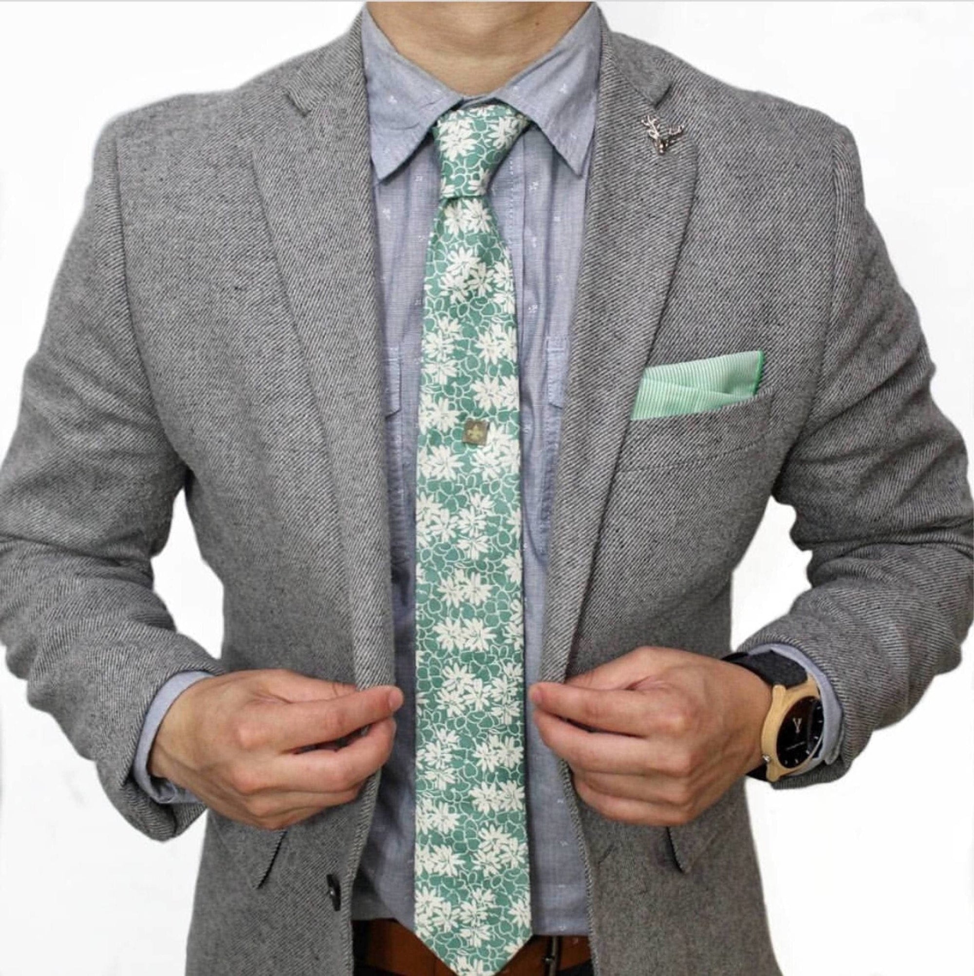 Green Floral Tie COOPER-Neckties-Green Floral Tie COOPER Floral Necktie for weddings and events great for prom and gifts Mens ties near me us tie shops cool skinny slim flower ideas-Mytieshop. Skinny ties for weddings anniversaries. Father of bride. Groomsmen. Cool skinny neckties for men. Neckwear for prom, missions and fancy events. Gift ideas for men. Anniversaries ideas. Wedding aesthetics. Flower ties. Dry flower ties.