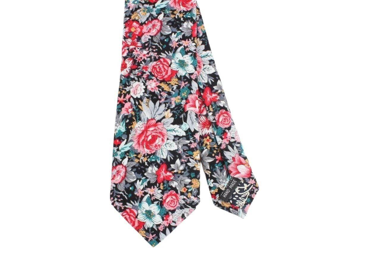 ISAAC Floral Skinny Tie 2.36"-Neckties-ISAAC Floral Skinny Tie Men’s Floral Necktie for weddings and events, great for prom and anniversary gifts. Mens floral ties near me-Mytieshop. Skinny ties for weddings anniversaries. Father of bride. Groomsmen. Cool skinny neckties for men. Neckwear for prom, missions and fancy events. Gift ideas for men. Anniversaries ideas. Wedding aesthetics. Flower ties. Dry flower ties.
